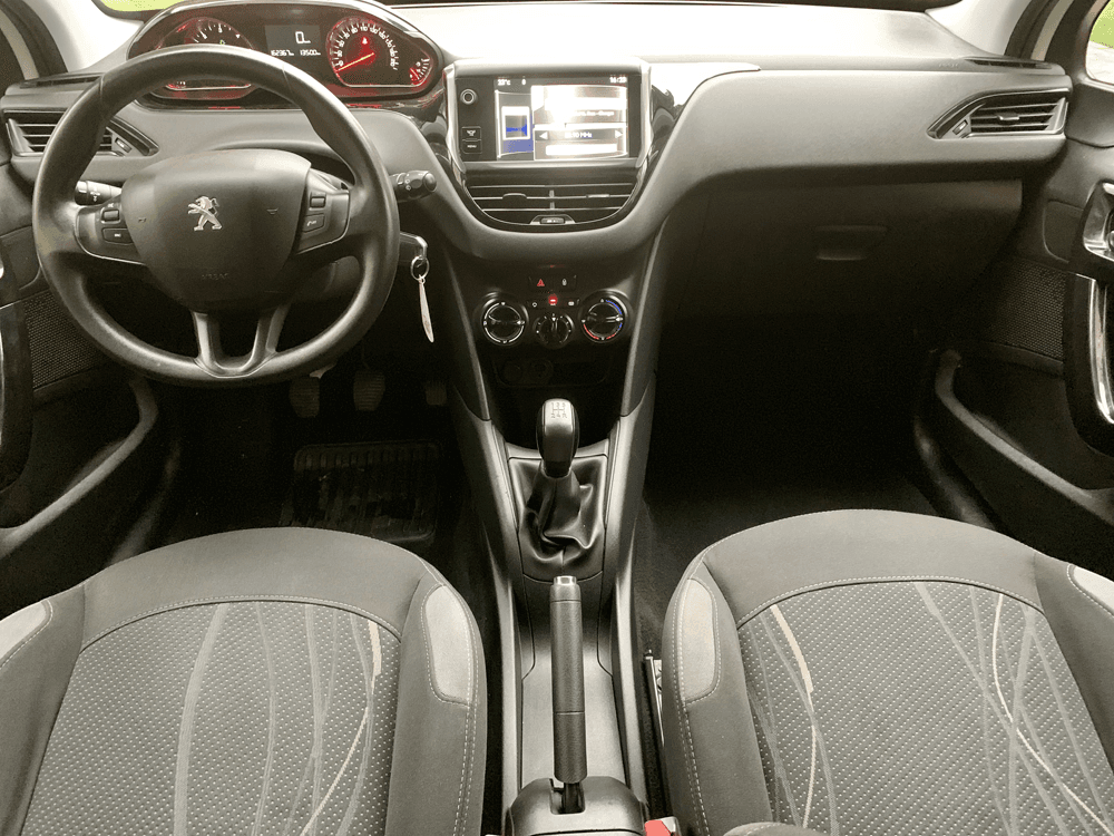 Peugeot 208 1.4 HDI — alternativni prikaz